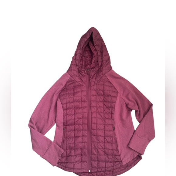 The North Face Jackets & Blazers - The Northface Thermoball Pink Quilted Hooded Jacket Size XL
